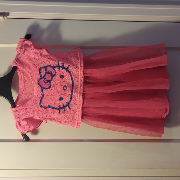 Hello Kitty ‼️Lot of 2 ‼️Girls Sz S / 6-6X Dress and Nightgown. - Picture 5 of 7